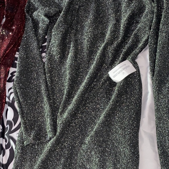 2 never worn dresses, tags still attached from Windsor fashion both size large - Picture 3 of 5